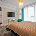 W Regal Boutique Hotel&spa 4*