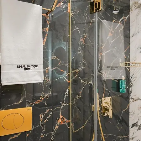 W Regal Boutique Hotel&spa ママイア