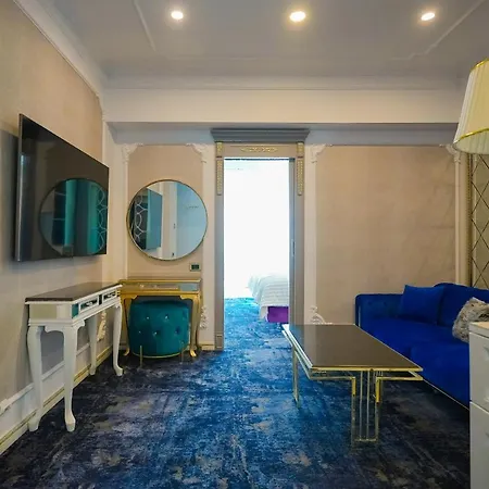 W Regal Boutique Hotel&spa Szálloda