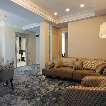 酒店 W Regal Boutique Hotel&spa 4*