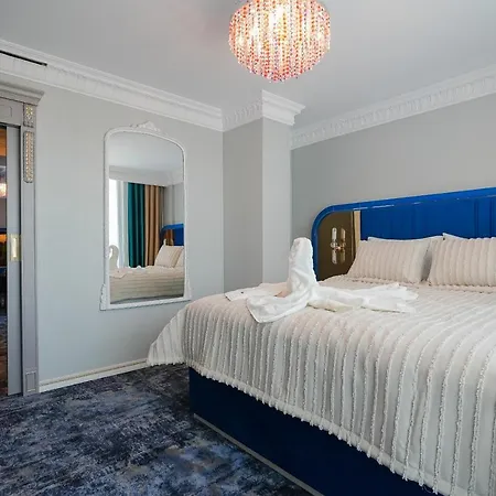 W Regal Boutique Hotel&spa