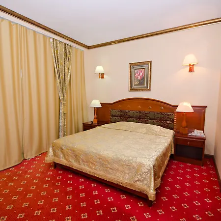 酒店 W Regal Boutique Hotel&spa 4*