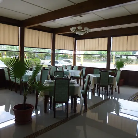W Regal Boutique Hotel&spa 酒店 4*