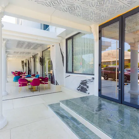 W Regal Boutique Hotel&spa 酒店