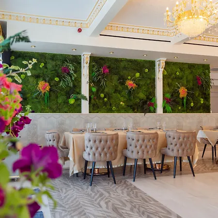 Szálloda W Regal Boutique Hotel&spa Mamaia